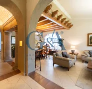 CASA EN VENTA VALLE REAL SOBRE AVENIDA