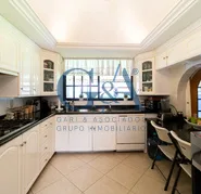 CASA EN VENTA VALLE REAL SOBRE AVENIDA