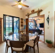 CASA EN VENTA VALLE REAL SOBRE AVENIDA