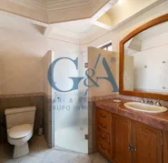 CASA EN VENTA VALLE REAL SOBRE AVENIDA