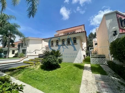 Bonita Casa en Bugambilias