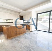 VENTA DE CASA EN VALLE REAL