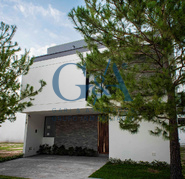 CASA EN VENTA PRIVANZA COTO SENDA