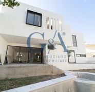 VENTA DE CASA EN VALLE REAL