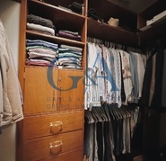 CASA EN VALLE REAL FRENTE APARQUE