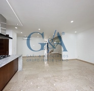 FONTEE (SOLARES) ESTRENA CASA DE LUJO