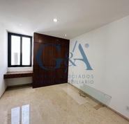 FONTEE (SOLARES) ESTRENA CASA DE LUJO