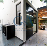 CASA EN VENTA AMUEBLADA EN VALLE REAL