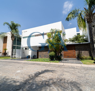 CASA EN VENTA VALLE REAL