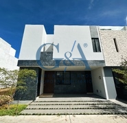 FONTEE (SOLARES) ESTRENA CASA DE LUJO