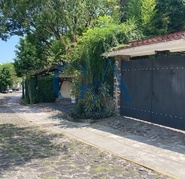 Bonita Residencia en Las Quintas