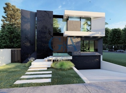 CASA EN VENTA DE LUJO VALL REAL