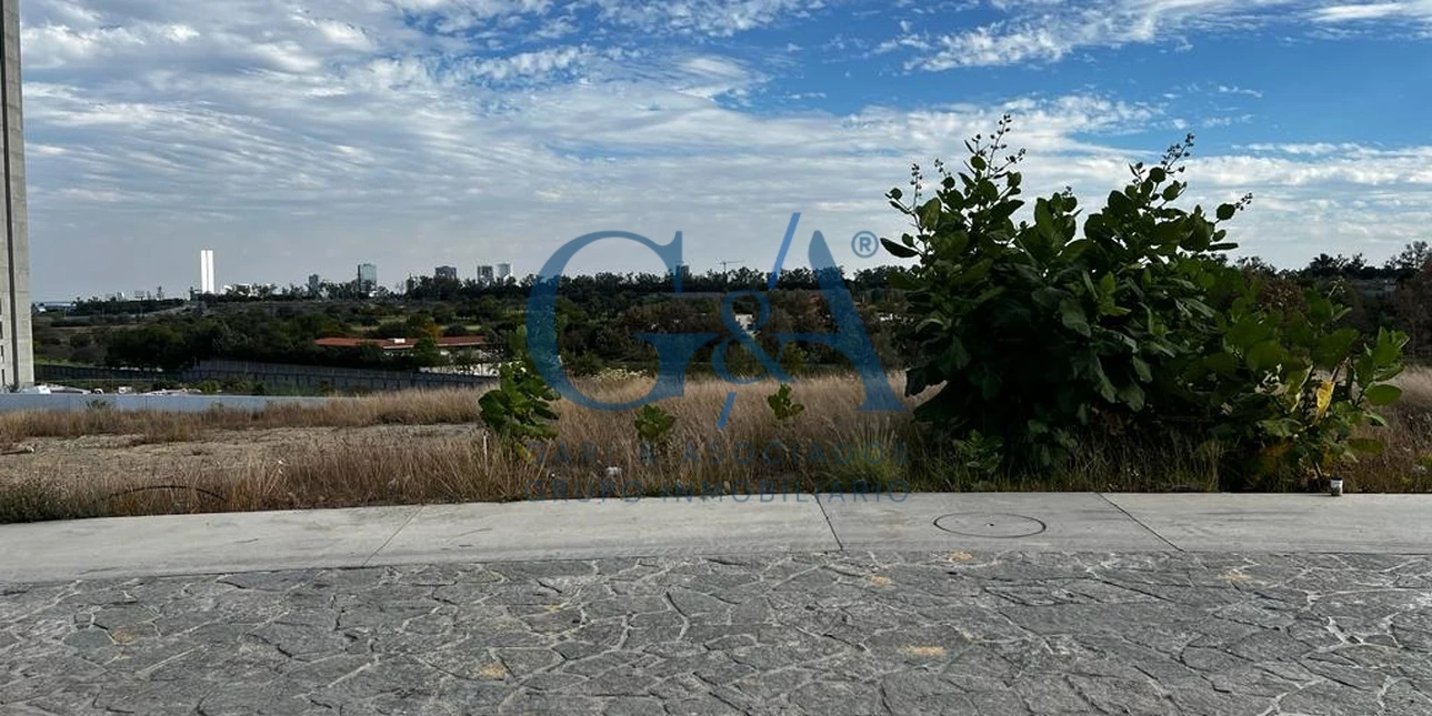 PIEMONTE TERRENO CON VISTA AL CAMPO DE GOLF